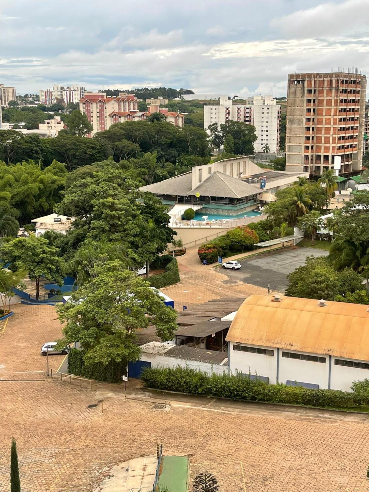 Flat Ctc - Golden Thermas - Torre B * Caldas Novas