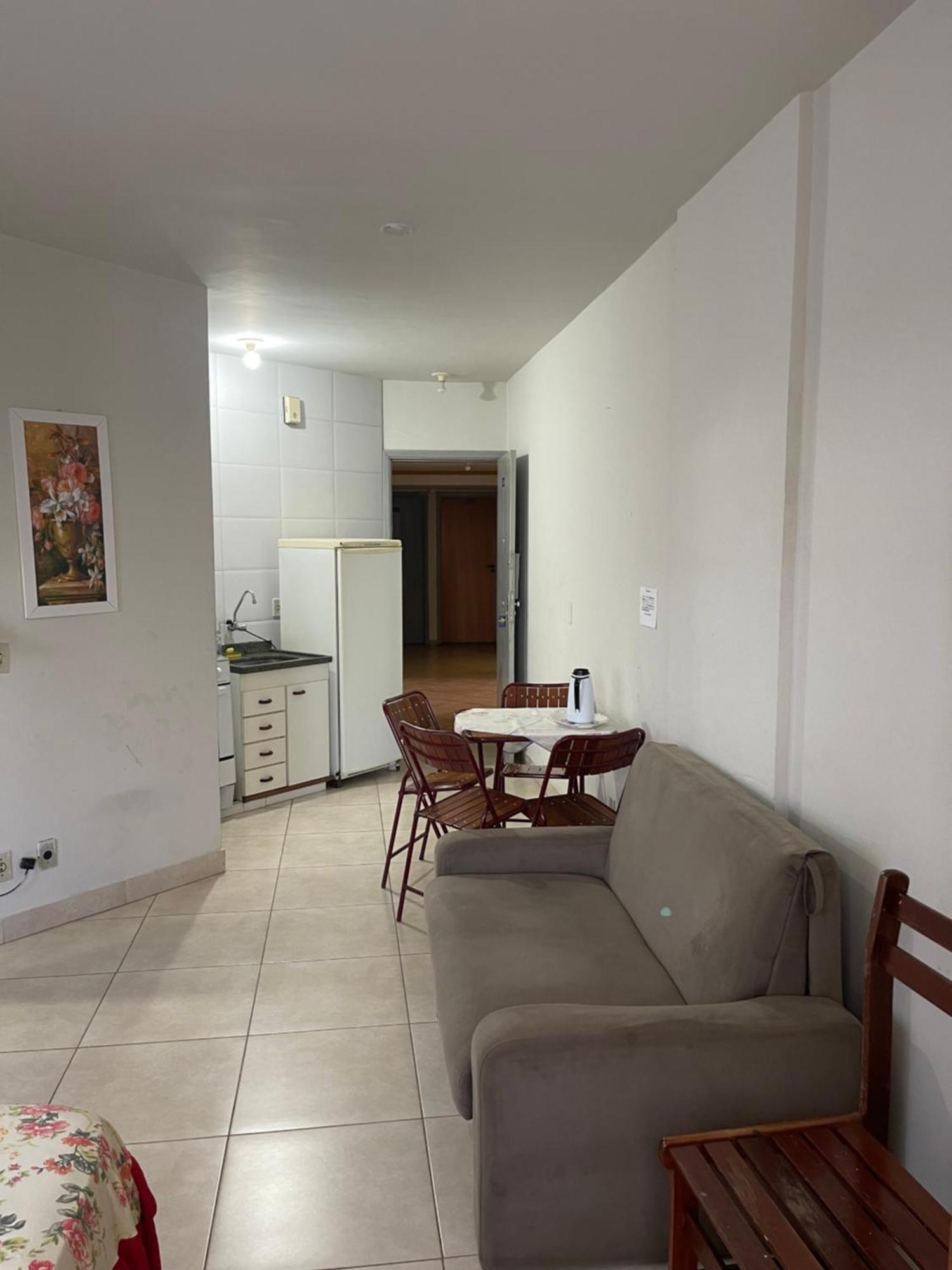 Flat Ctc - Golden Thermas - Torre B