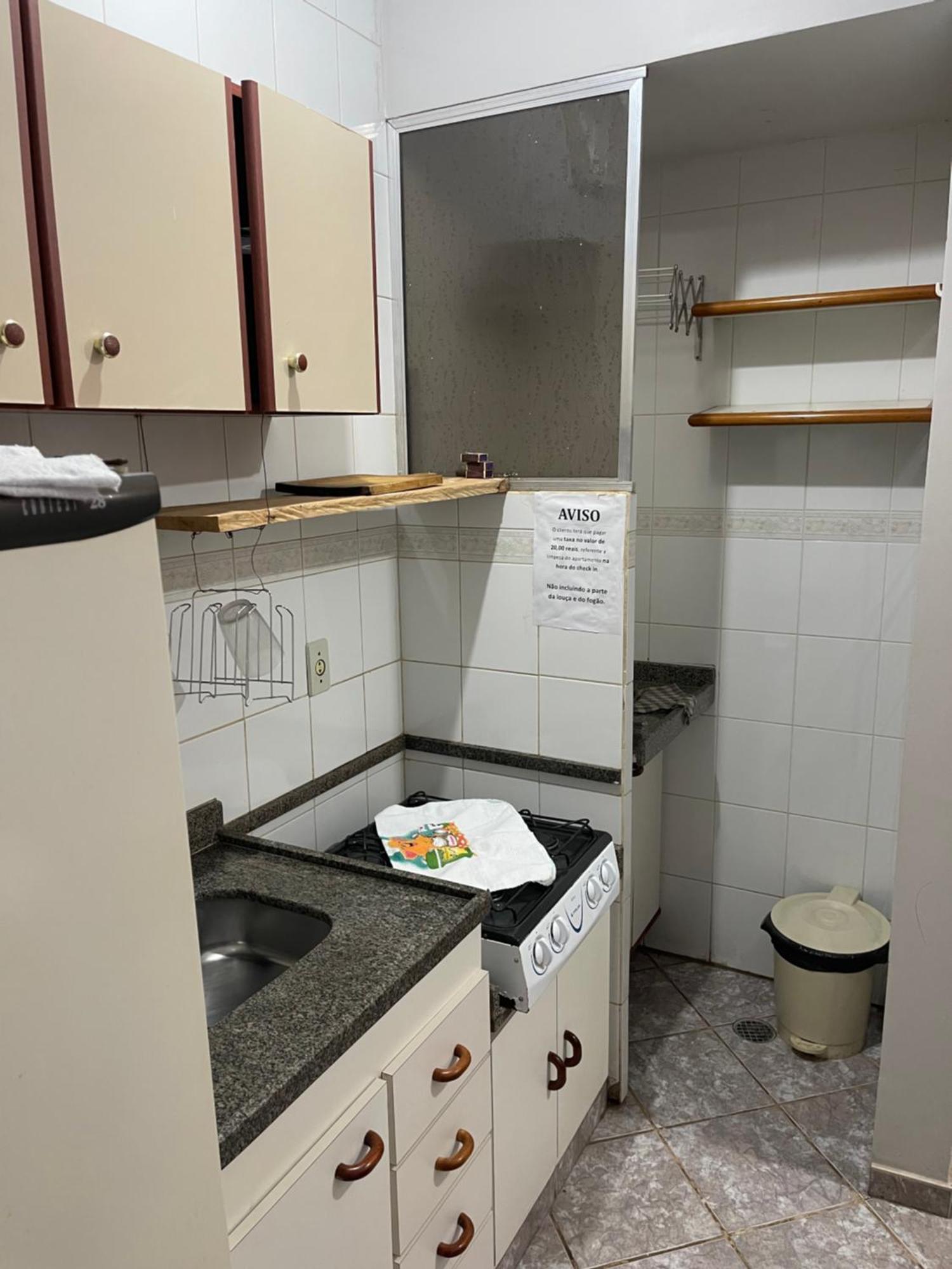 Flat Ctc - Golden Thermas - Torre B Apartamento